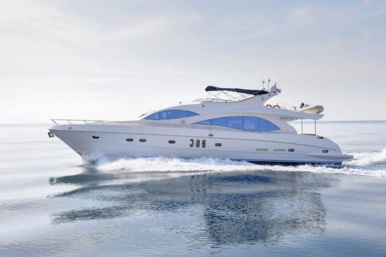 Majesty 88 ft jacuzzi